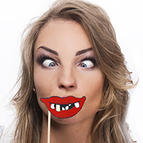 Foto rekvizity - Žertovné pomůcky pro svatební fotografování máme tady.